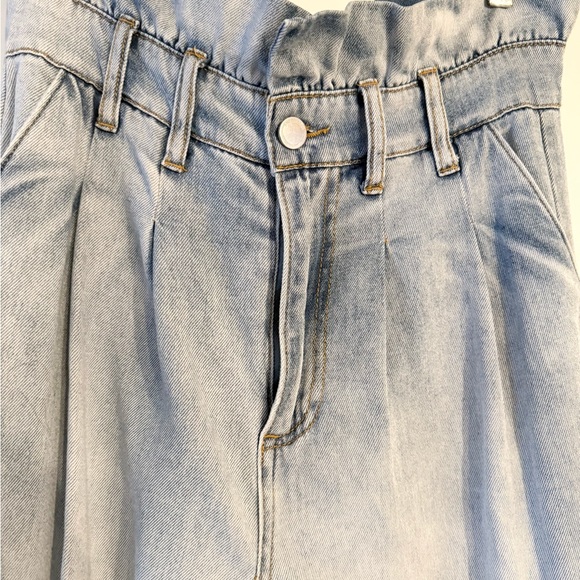 Blank NYC High waisted belted Paper Bag light wash jean sz 29 - Picture 2 of 9